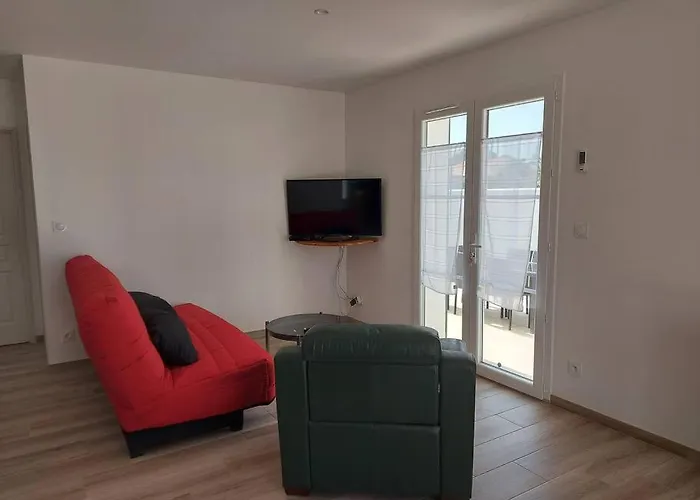 A Tribord: Maison Chaleureuse A 5Min De La Plage