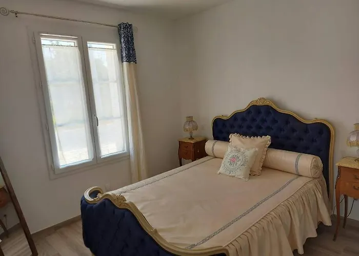 A Tribord: Maison Chaleureuse A 5Min De La Plage