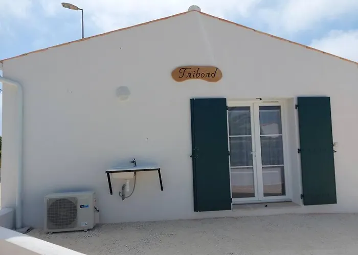 A Tribord: Maison Chaleureuse A 5Min De La Plage